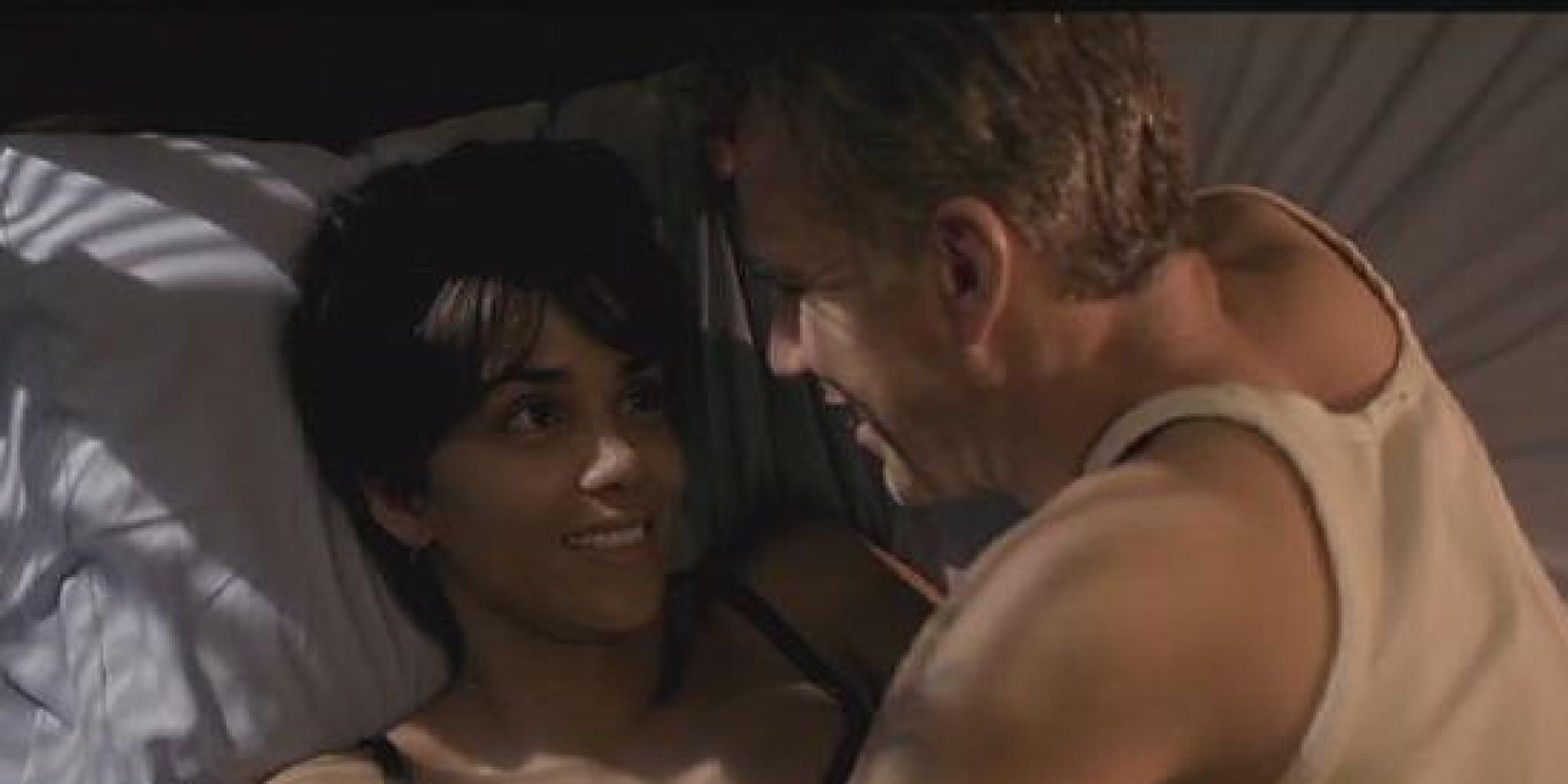 Halle Berry Sex Scene With Billy Bob 30