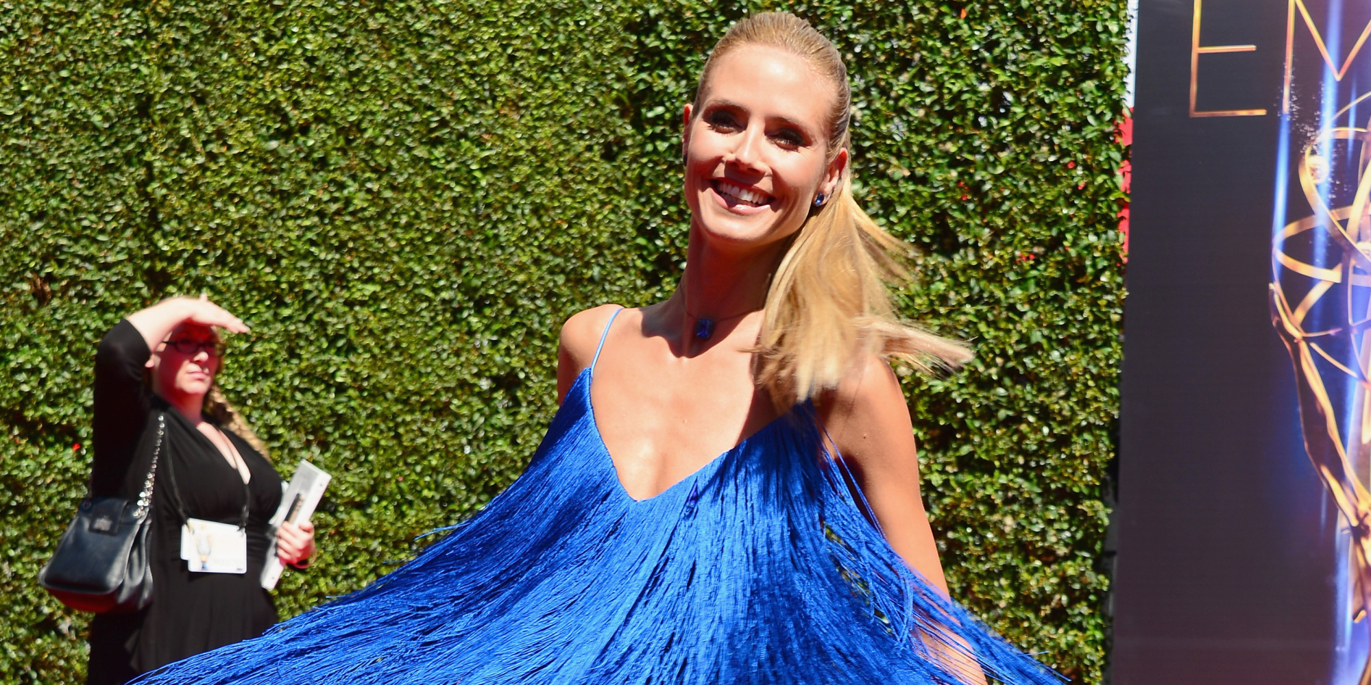 Heidi Klum's Creative Arts Emmy Awards Dress Is A Blue, Fringed Showstopper