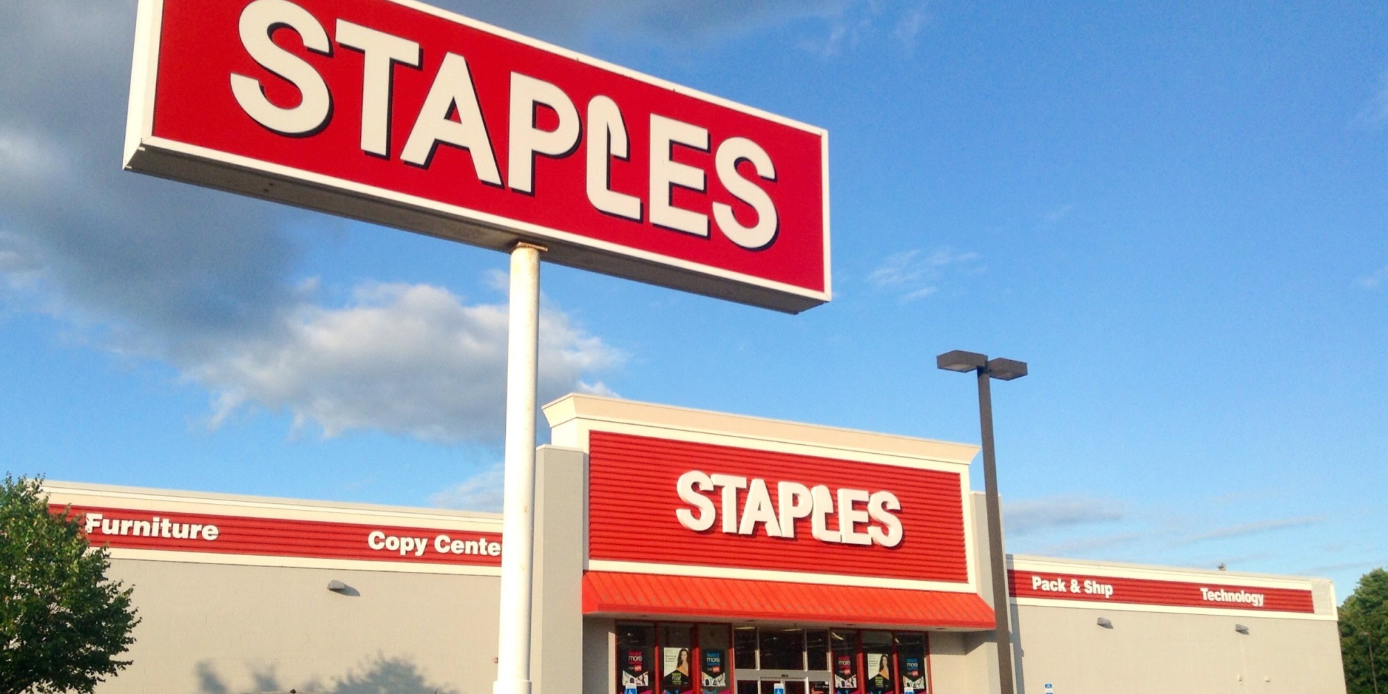 Staples Is Closing A Ton Of Stores