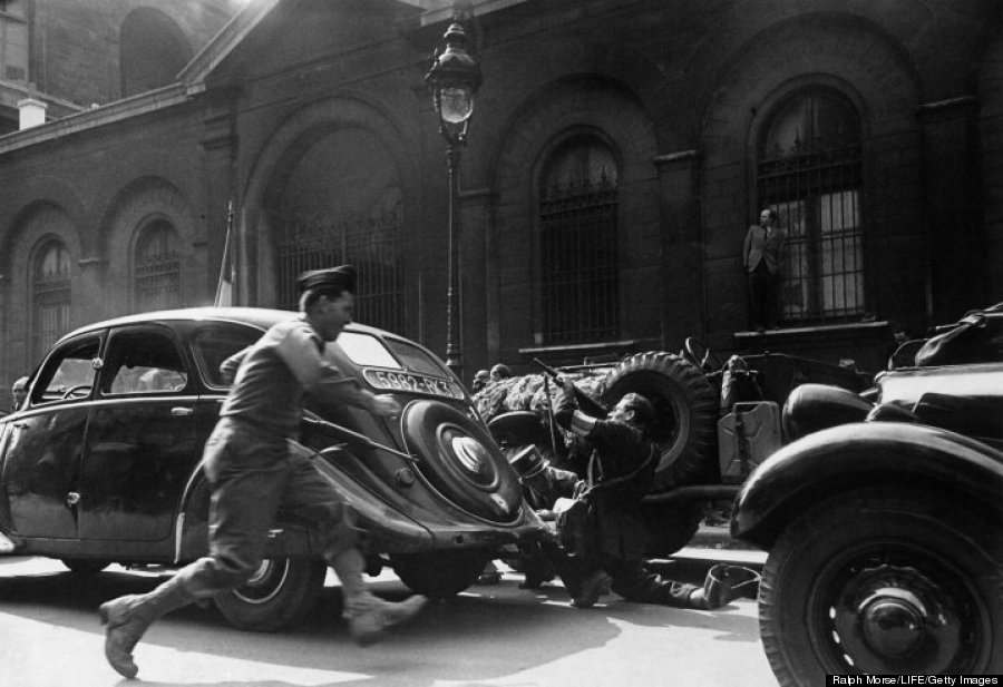 paris liberation street fighting