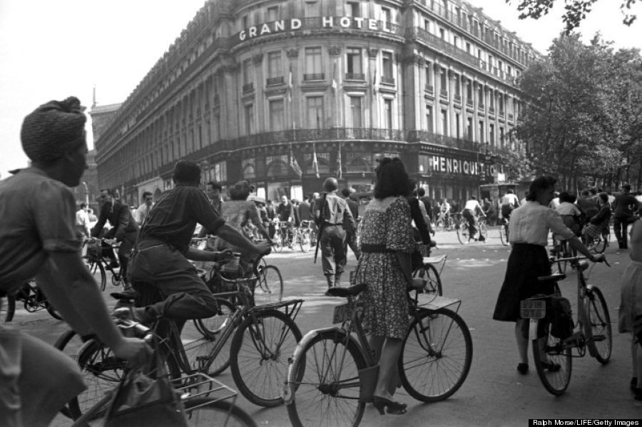 paris liberation bicycles