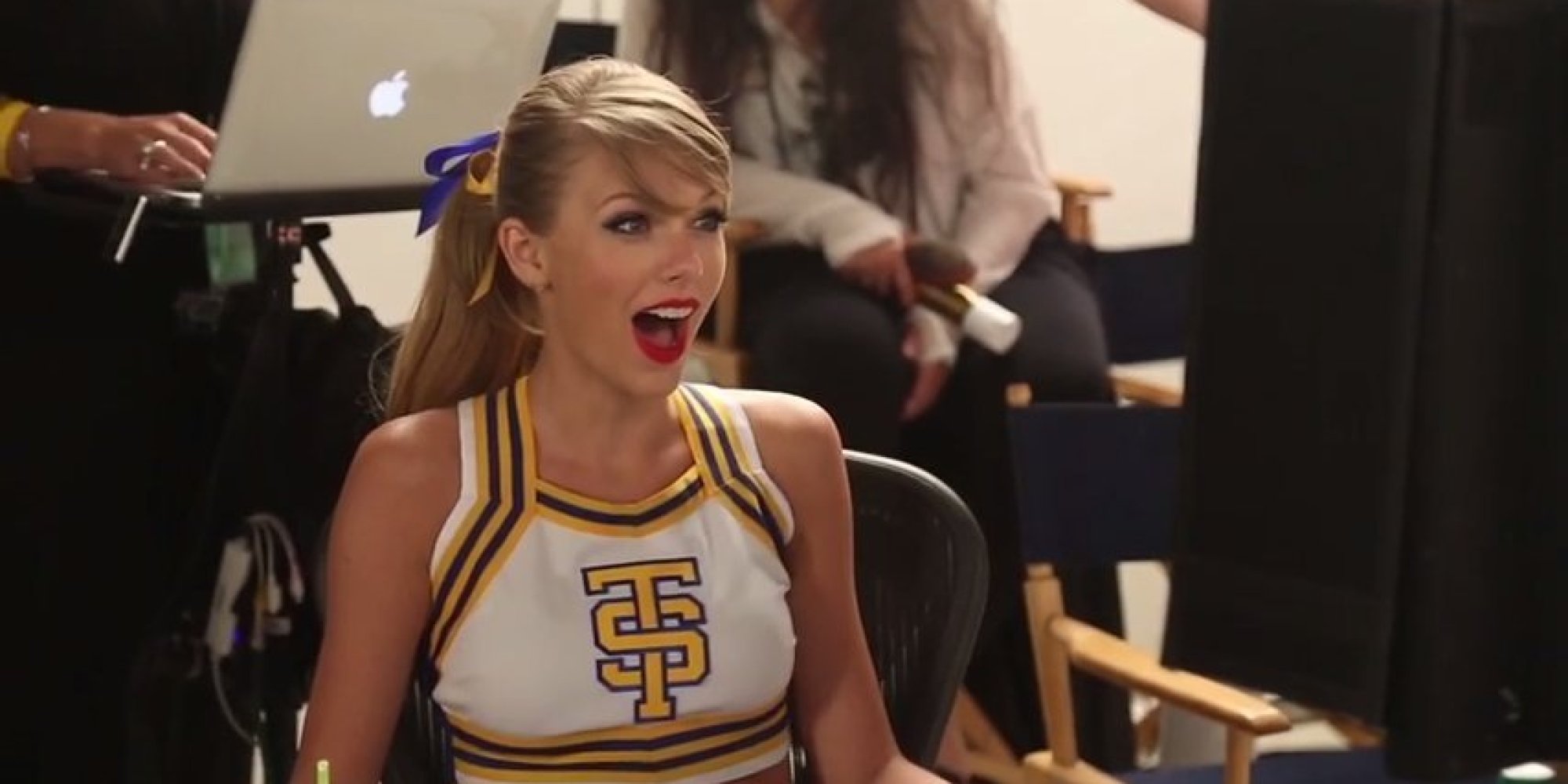 'Shake It Off' Outtakes Prove Taylor Swift Hates Running | HuffPost