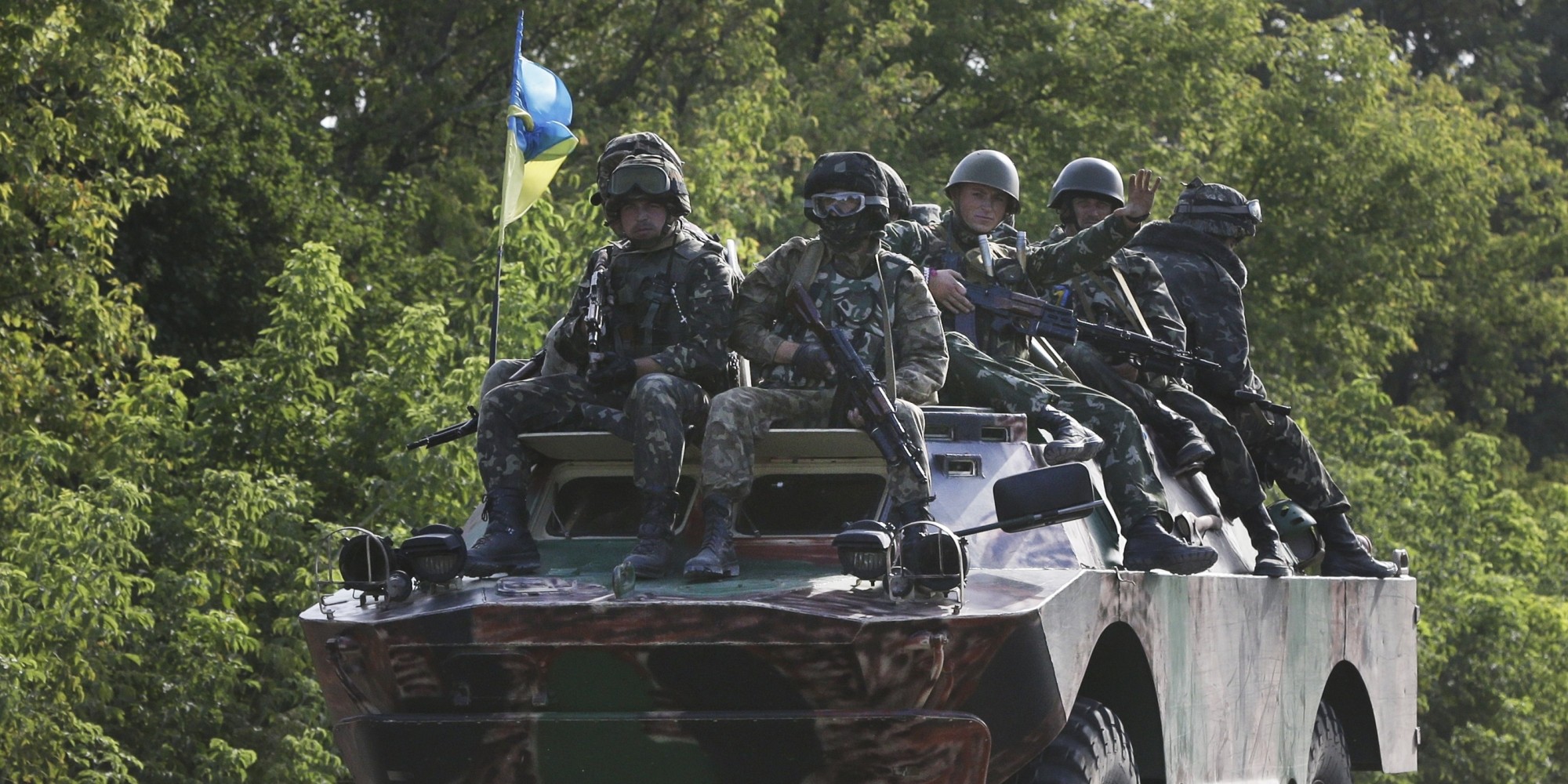 Russian-Backed Separatists Enter Novoazovsk In Southeastern Ukraine ...