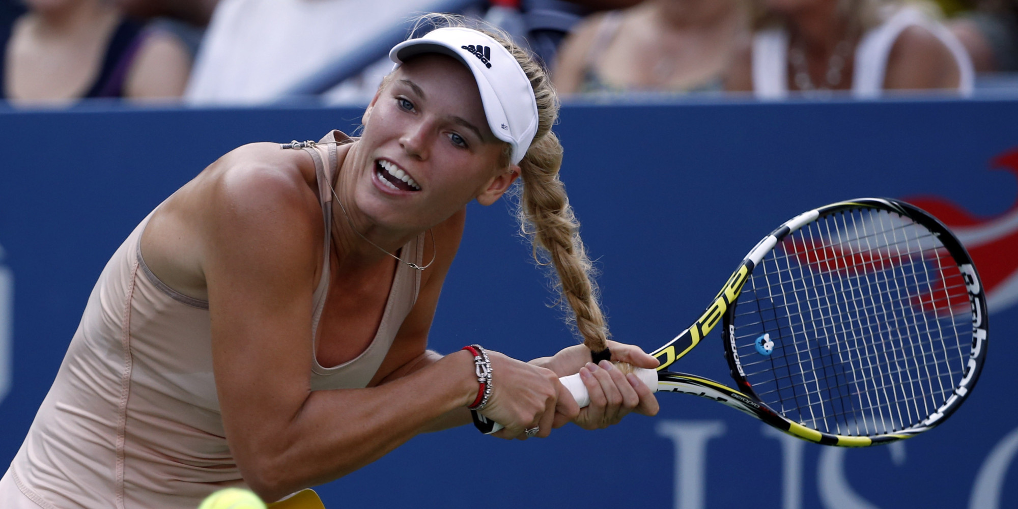 Caroline Wozniacki Gets Hair Caught In Racket At U.S. Open | HuffPost