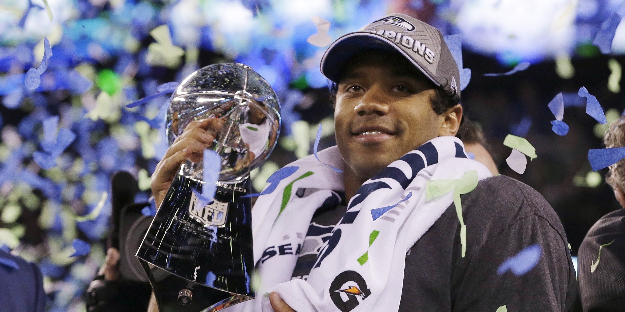 o-RUSSELL-WILSON-facebook.jpg