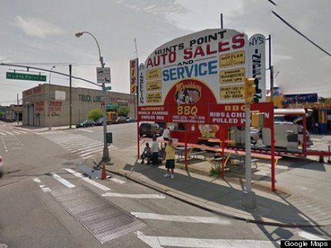 NYC Man Decapitates Self In Broad Daylight