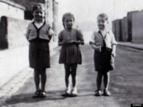 Blurry Photo On Facebook Leads To Reunion Between Siblings After Half A Century Apart