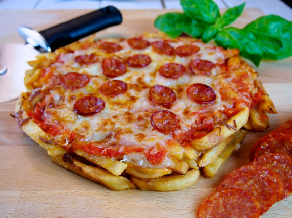 french fry pizza