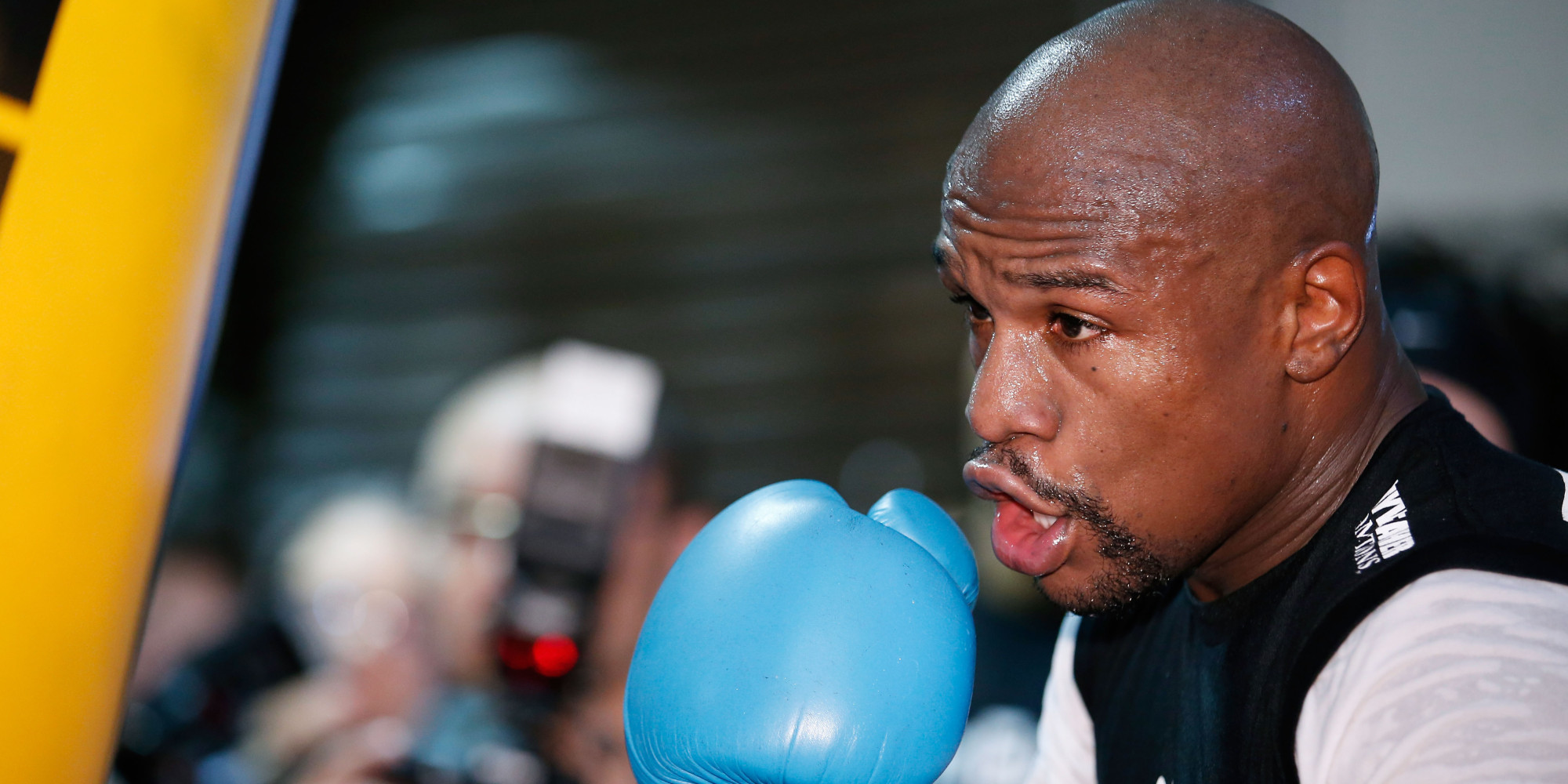 Floyd Mayweather Says Nfl Went Too Far With Ray Rice Suspension Huffpost