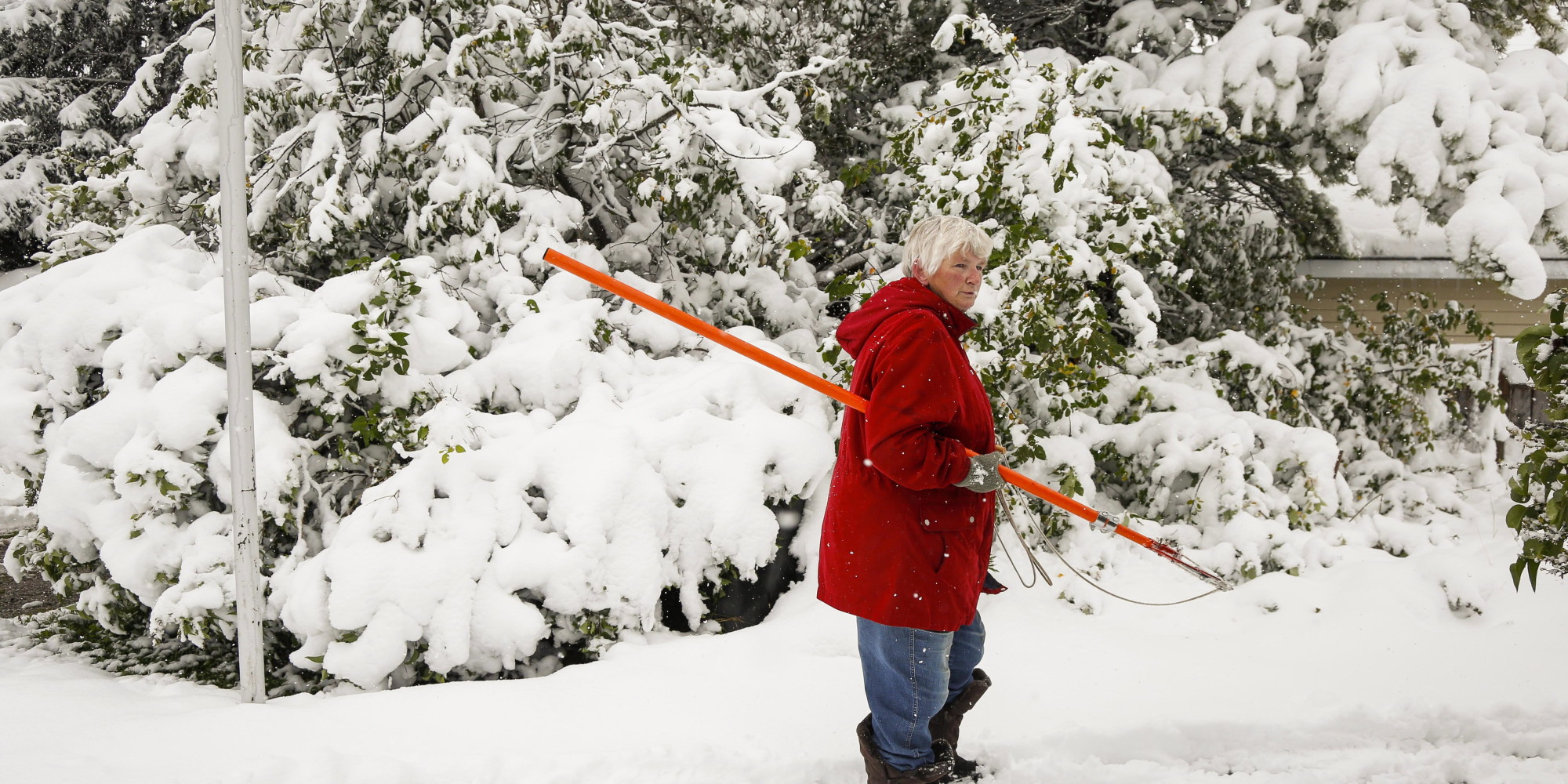 Calgary Snowstorm Knocks Out Power To Parts Of City