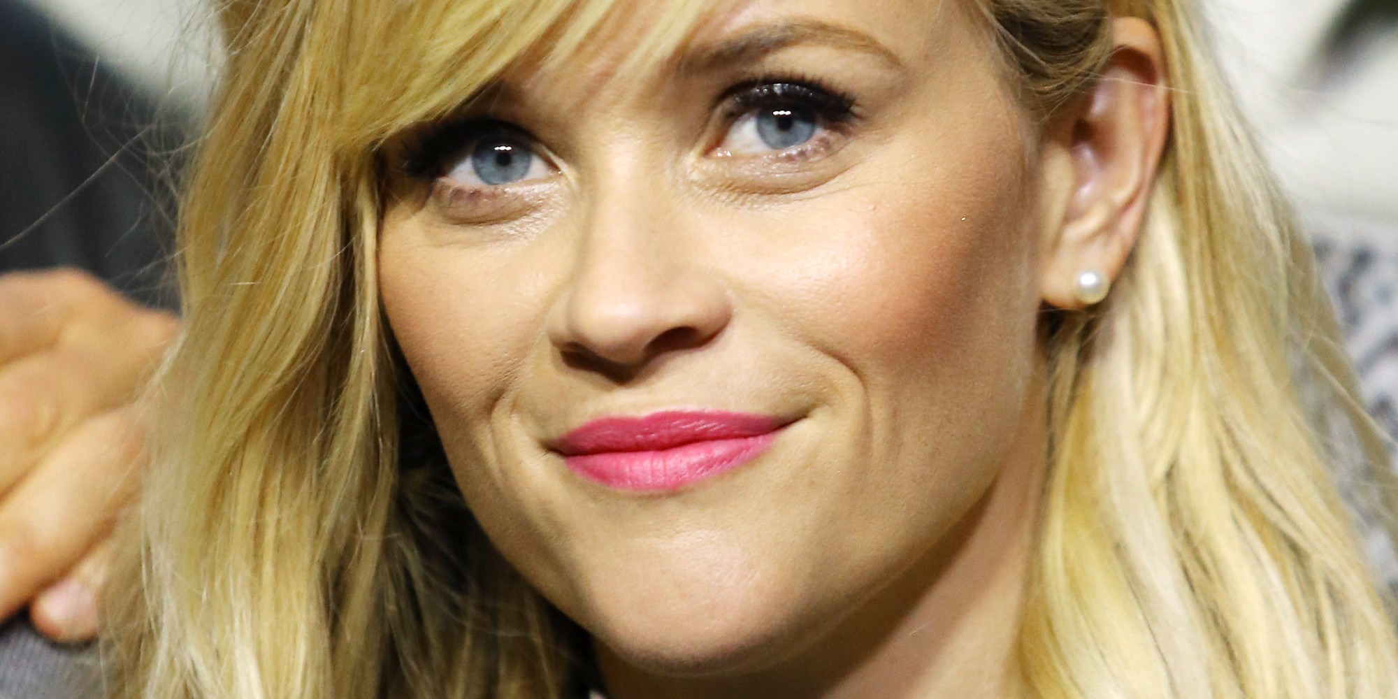 Reese Witherspoon Shares Teenage Throwback Photo, Makes Us