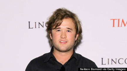 Haley Joel Osment LIVE