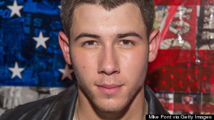 Nick Jonas LIVE