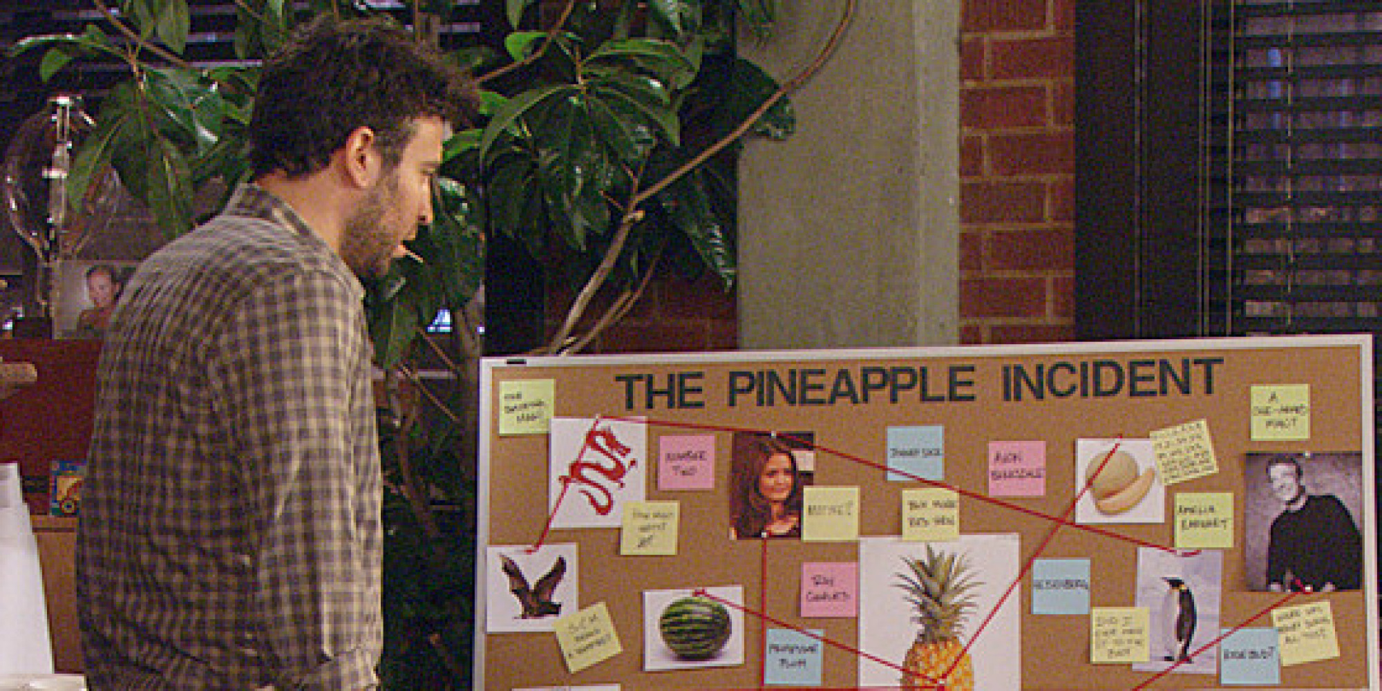 'How I Met Your Mother' Pineapple Incident Mystery Is Finally Revealed