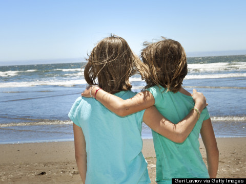 10 Things Only Your Childhood Best Friend Understands