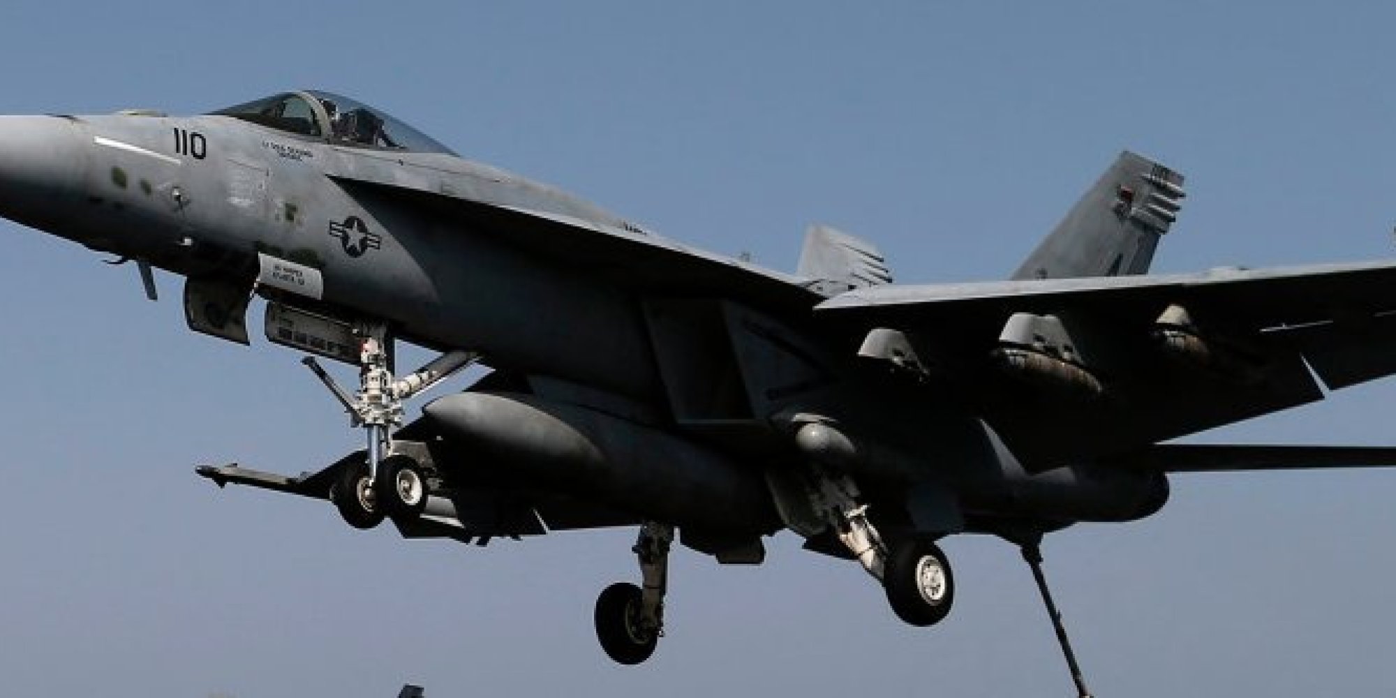 us-launches-strikes-on-islamic-state-in-syria-along-with-arab-nations-huffpost-uk