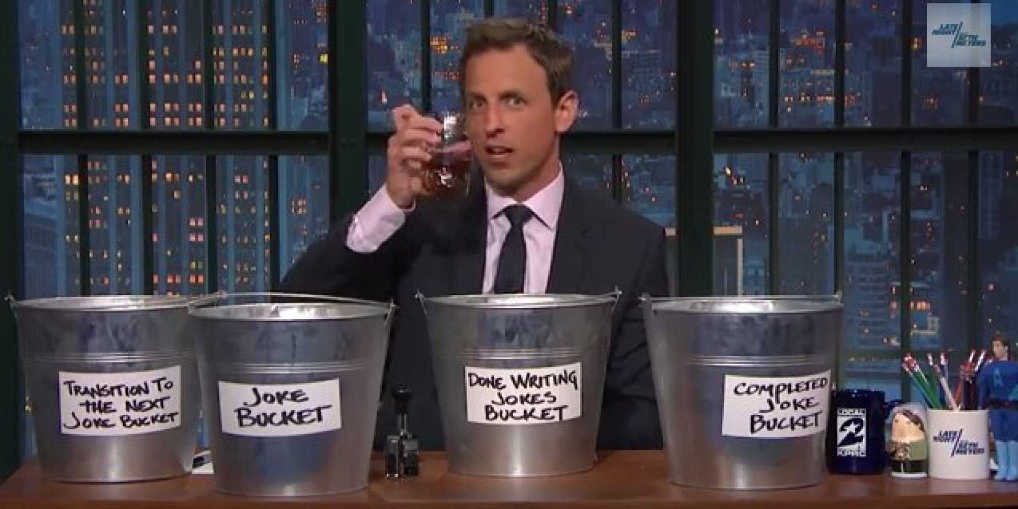 Seth Meyers Joke Bucket Is A Master Class In Writing Monologue Jokes Huffpost 3765