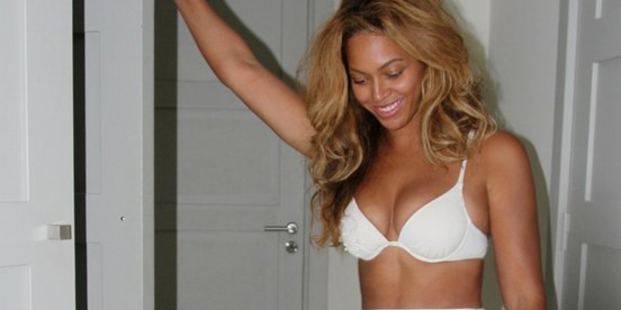 Beyonce Sizzles In A White Bikini Huffpost