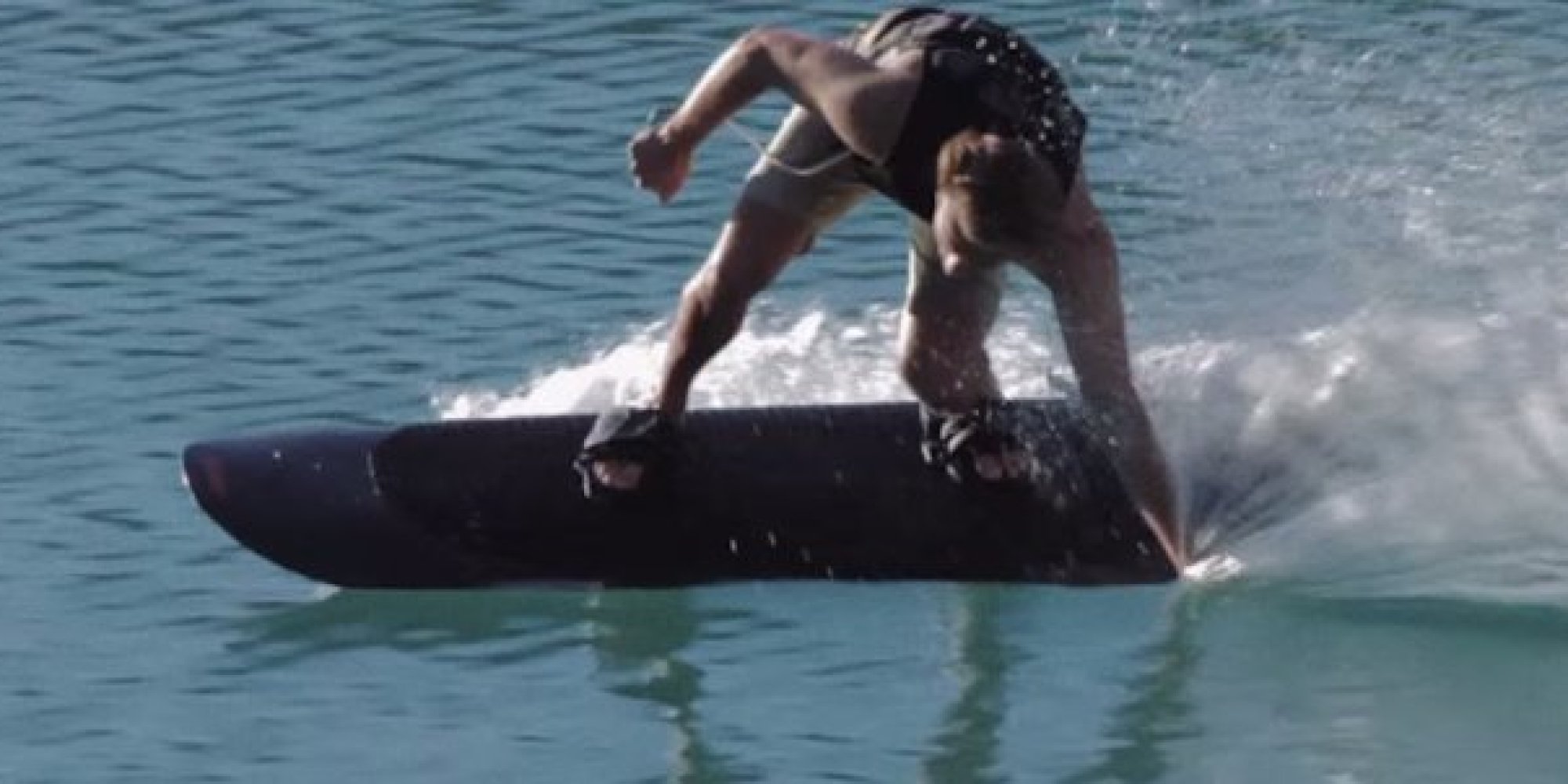 Radinn's New Electric Wakeboard Is Like Skateboarding On Open Water