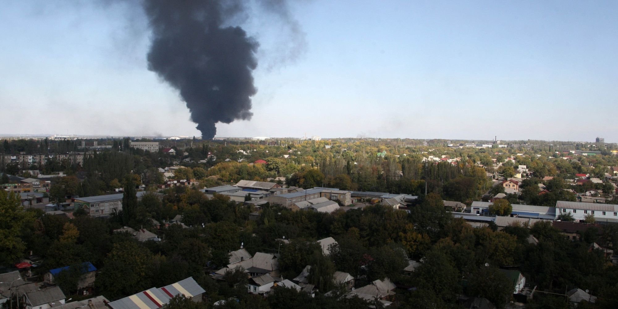 Bomb Hits Red Cross Building In Ukraine's Donetsk, 1 Killed | HuffPost