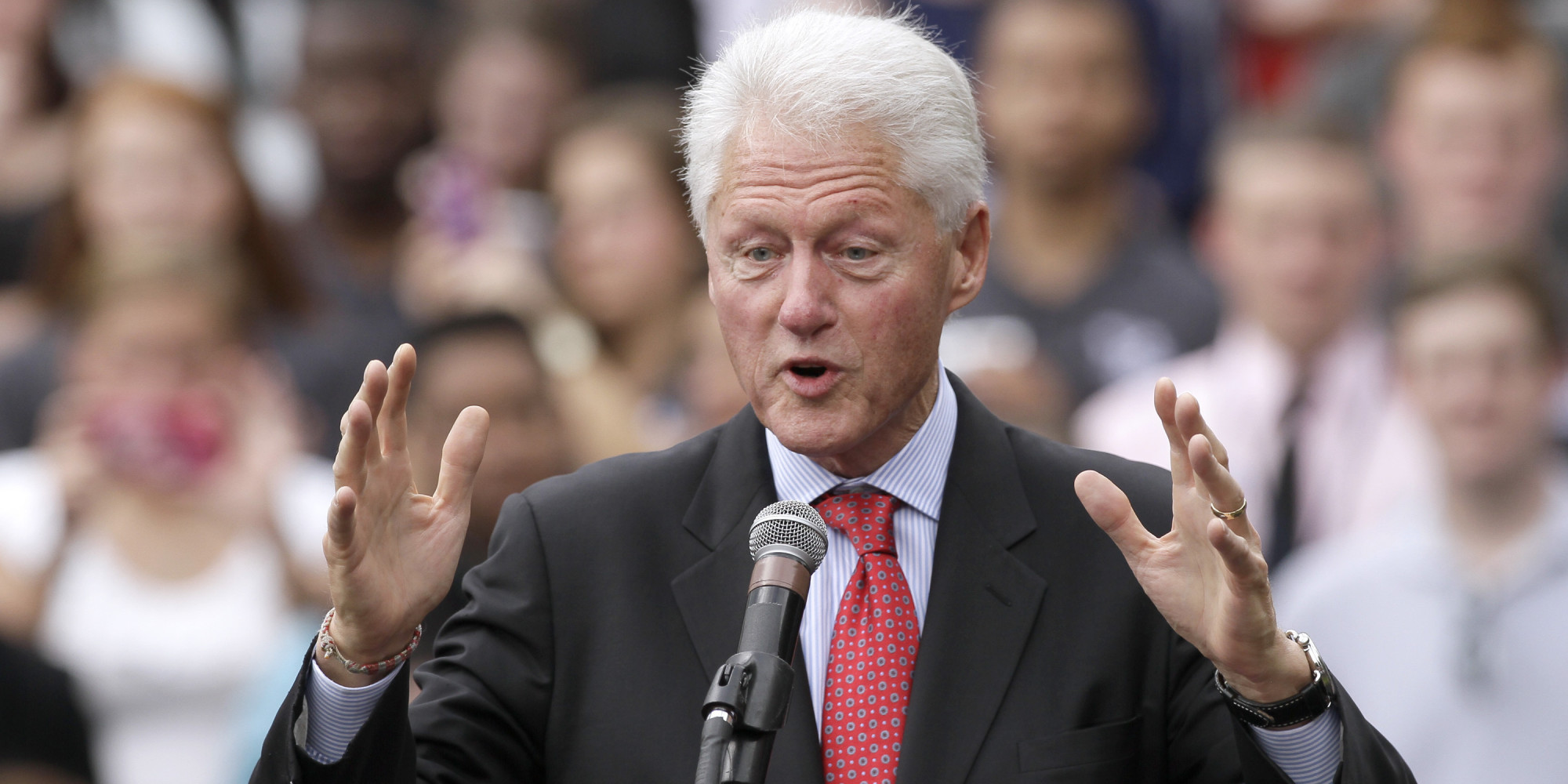 Bill Clinton Returns To Arkansas To Energize Voters HuffPost