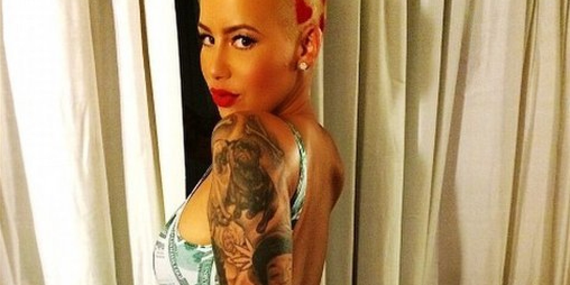 Amber Rose Shares Barely There Swimsuit Instagram Reminds Us Of Kim Kardashian Huffpost