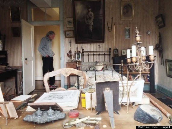 Soldier's Room Has Stayed Untouched For Almost 100 Years As A Beautiful Tribute O-ROOM-SOLDIER-570