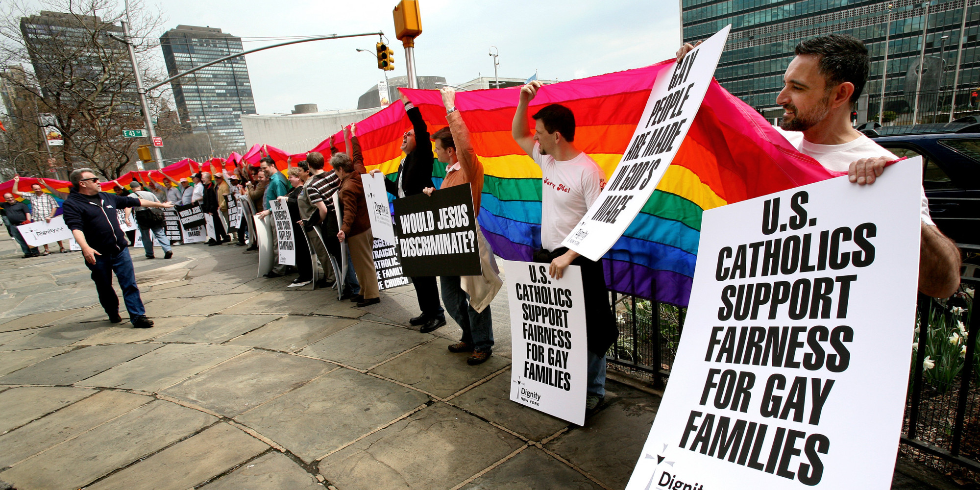 Overwhelming 85 Of Young American Catholics Support Gays And Lesbian Pew Report Huffpost 