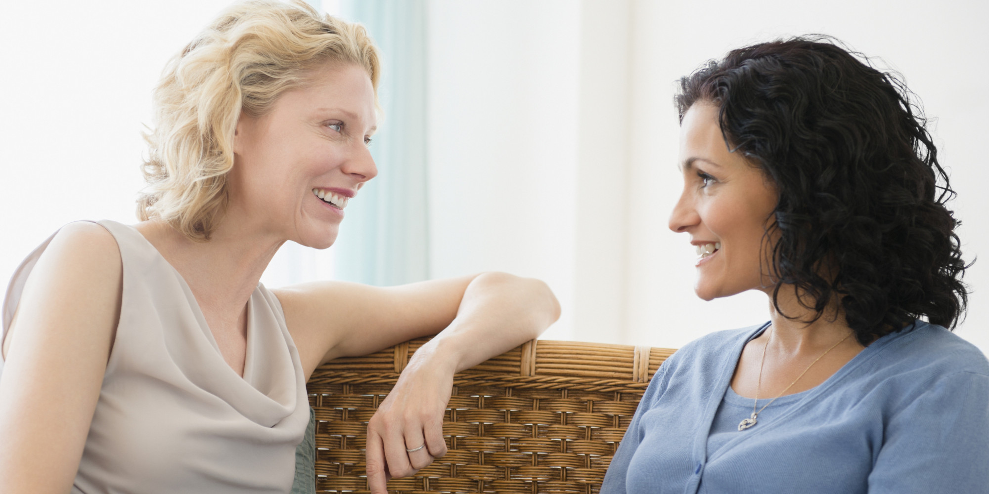 How To Be A Good Friend To Other Women Huffpost 