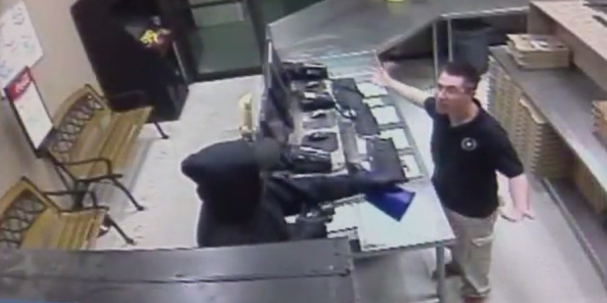 Pizza Guy Takes On Armed Robber In Scene Caught On Video Huffpost