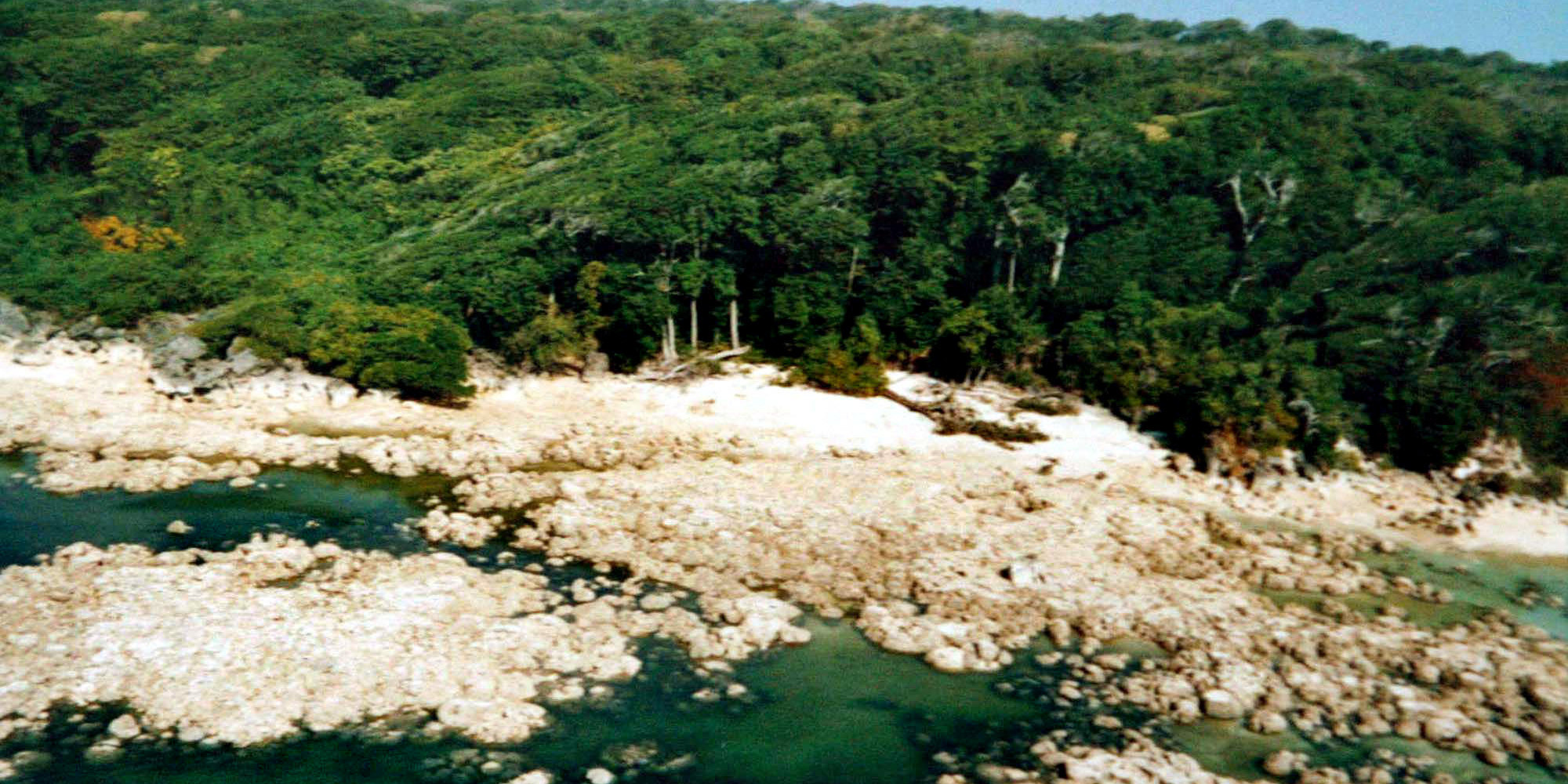 The Most Dangerous Islands In The World HuffPost