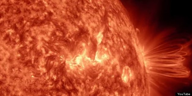 Stunning Time-Lapse Shows Biggest Sunspot In Past 24 Years