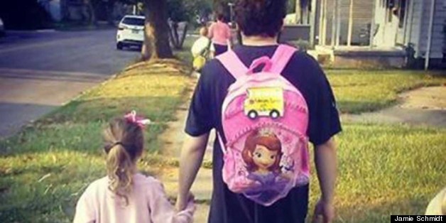 31 Candid Photos That Sum Up What Fatherhood Looks Like