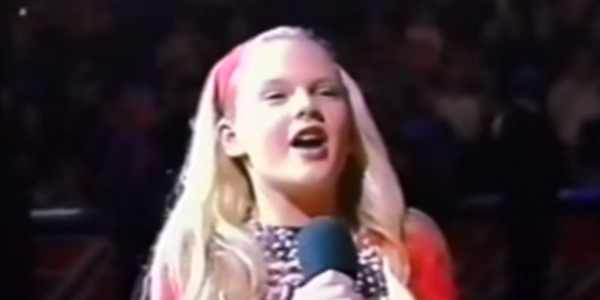 This Is 12-Year-Old Taylor Swift Singing The National Anthem | HuffPost