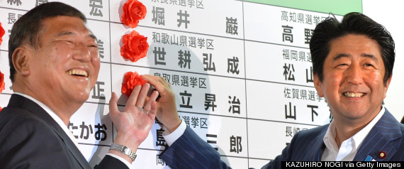 安倍首相と石破茂氏