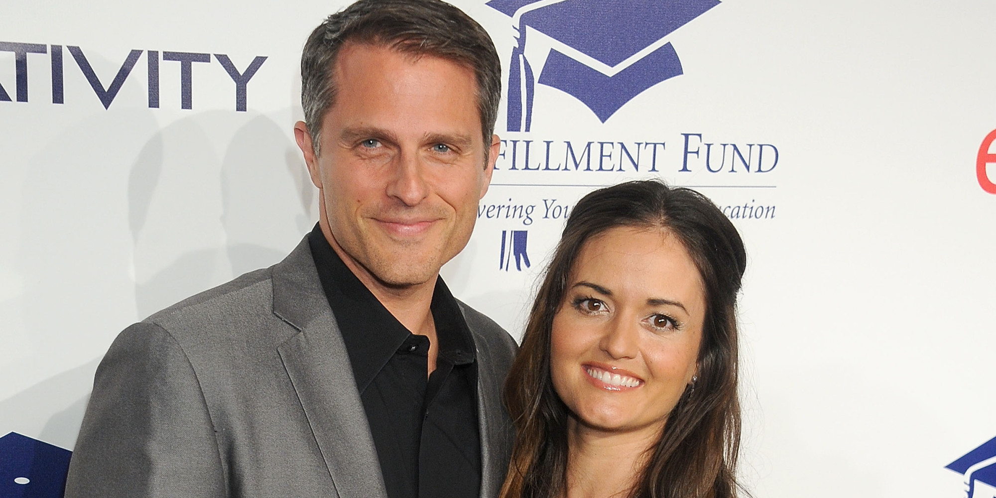 'Wonder Years' Star Danica McKellar Marries Scott Sveslosky | HuffPost