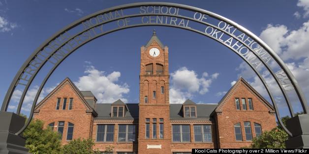 College Students Charged For Making Threats On Yik Yak