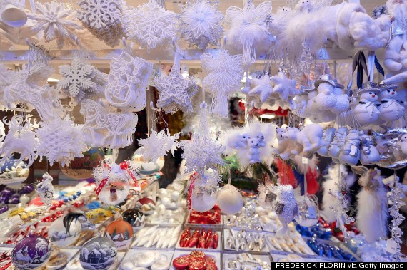 http://i.huffpost.com/gen/2340316/thumbs/o-CHRISTMAS-MARKETS-570.jpg?1