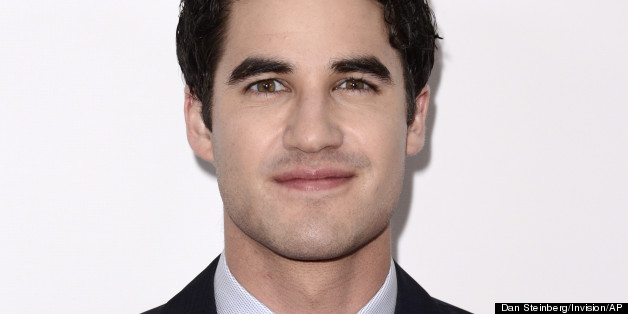 'Glee' Hunk To Host 'The Definitive Farewell Party' For 2014 In Miami