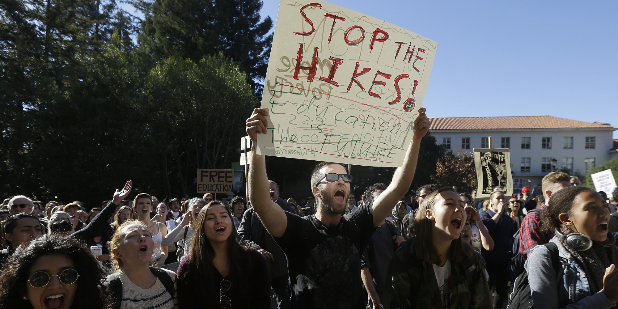 california-lawmakers-propose-cutting-scholarships-to-avoid-uc-tuition