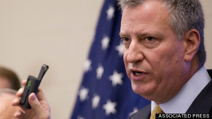 Retired NYPD Sergeant Explains Why 'Cops Don't Trust' Mayor De Blasio