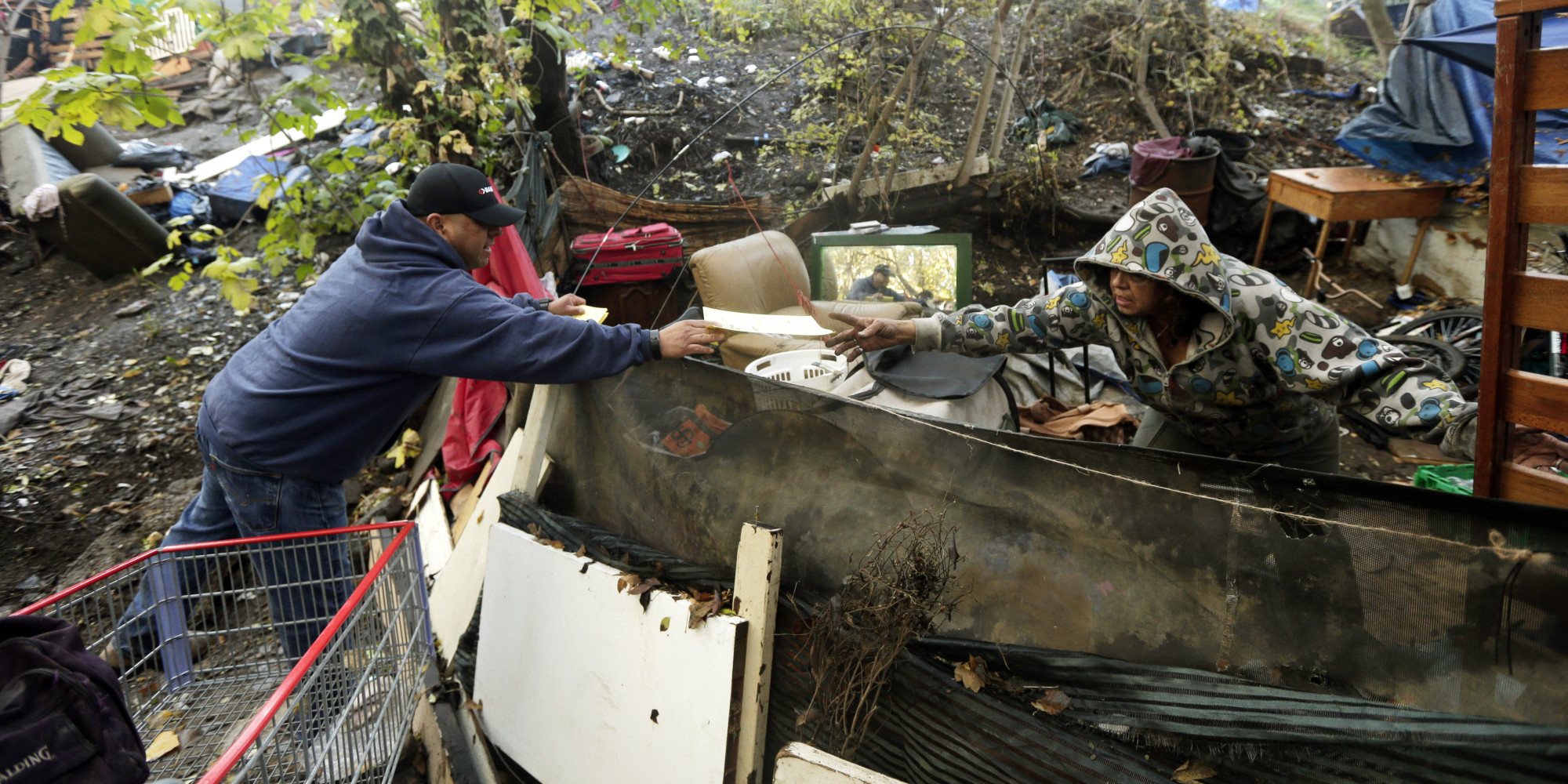 Police Clear Largest Homeless Encampment In America - Huffington Post