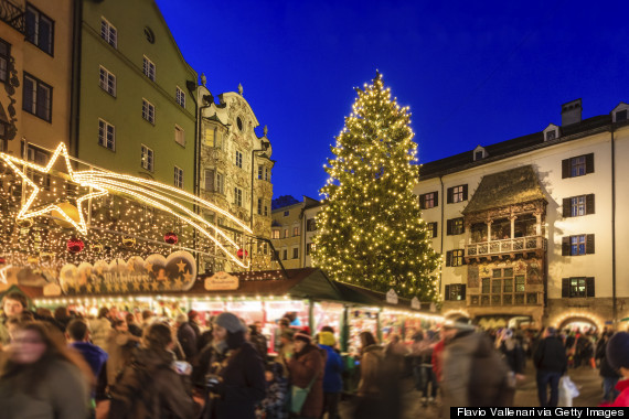 http://i.huffpost.com/gen/2369822/thumbs/o-INNSBRUCK-AUSTRIA-CHRISTMAS-570.jpg?1