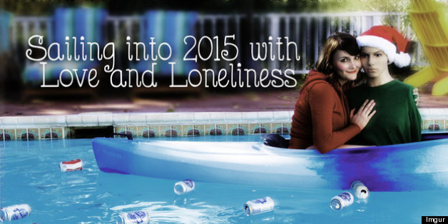 This Is How You Do Holiday Cards When You're Single