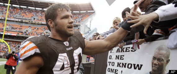 Peyton Hillis White