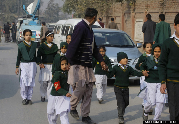 o-PAKISTAN-ESCORT-570.jpg