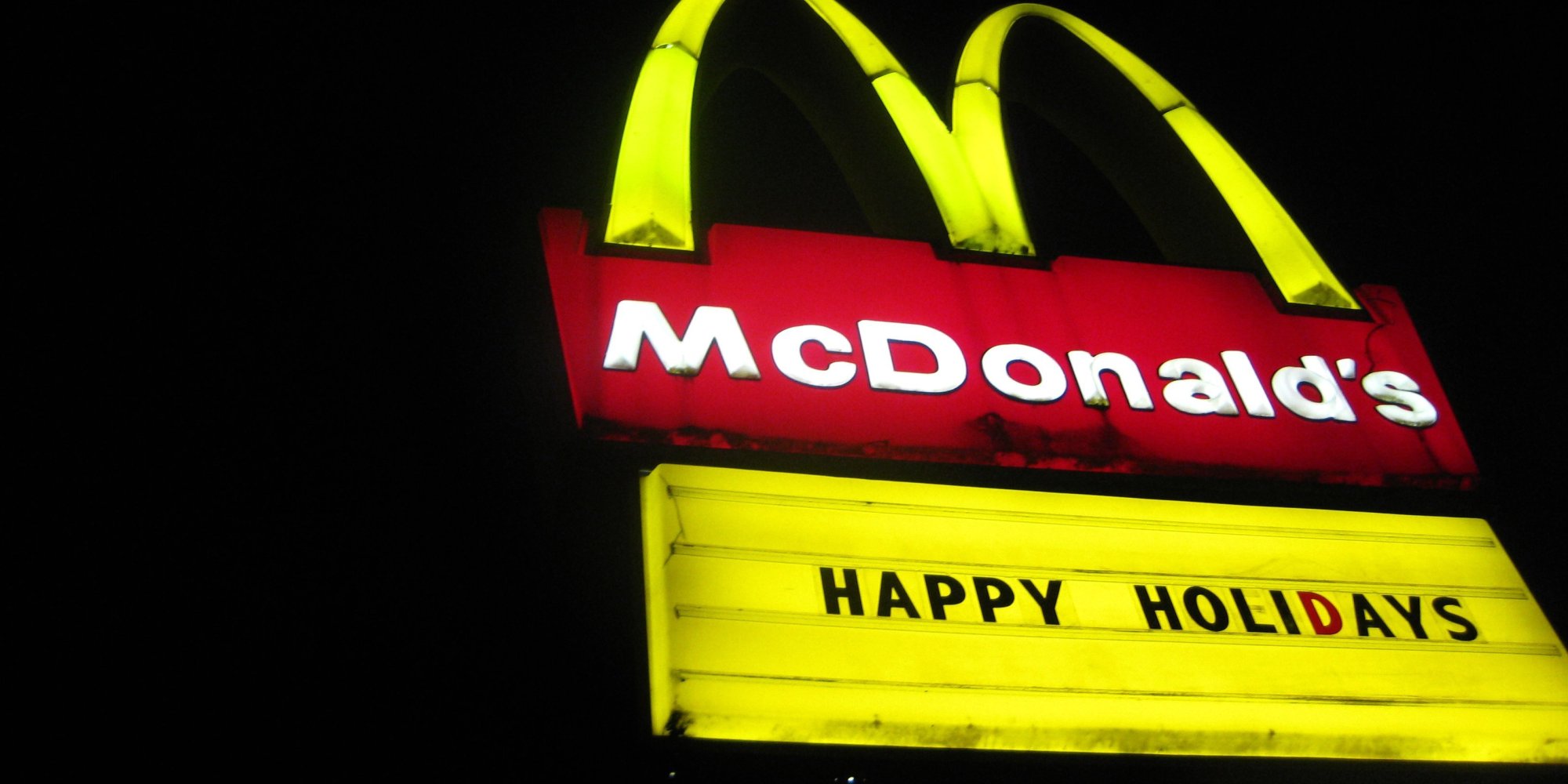 McDonald's UK New Holiday Menu Is Trying (And Failing) To Be Festive