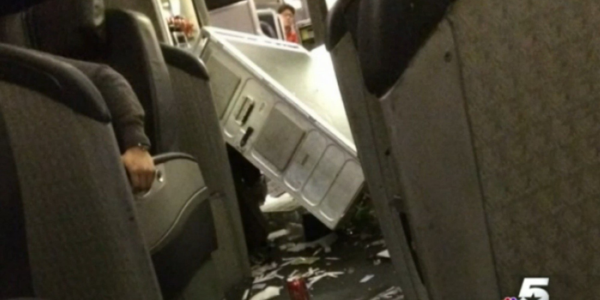 10 in hospital after terrifying turbulence on American 