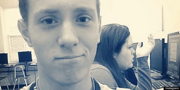 High School Star Athlete Came Out By Slow Dancing With The Homecoming King