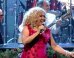 Darlene Love Sings 'Christmas (Baby Please Come Home)' For David Letterman One Last Time